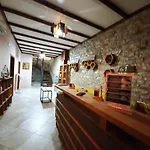 Guest House And Hostel Hani I Fisnikut